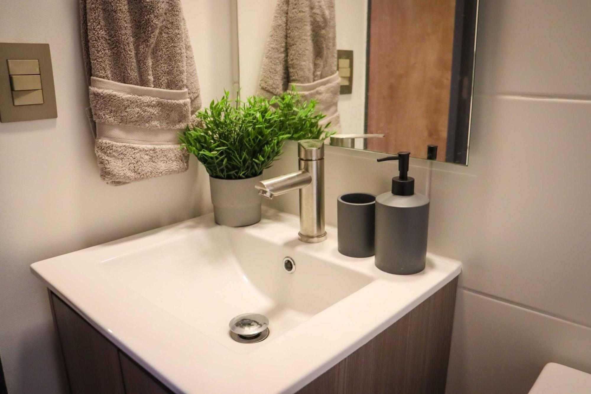 Apartamento Hom I Departamento 1D1B Metro Parque Bustamante